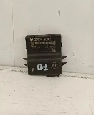 Audi A6 S6 C6 4F Gateway control module 4F0907468F