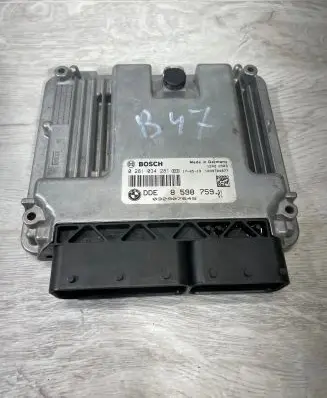 BMW 4 F32 F33 Engine control unit/module 8598759 032907645 0281034281