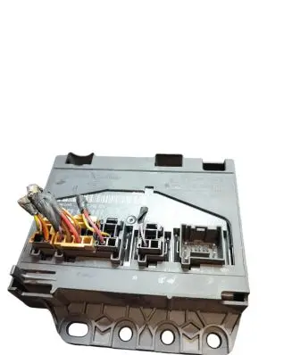 Volkswagen PASSAT B6 Comfort/convenience module 3C0907348B
