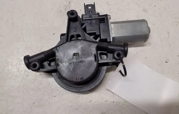 Mazda 6 Rear door window regulator motor D6515958X CM012040
