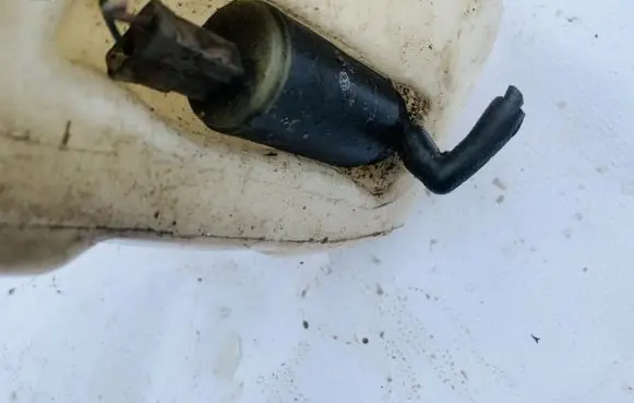 Audi 80 90 B3 Windscreen/windshield washer pump