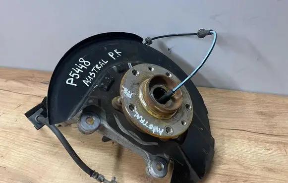 Renault Austral Front wheel hub 