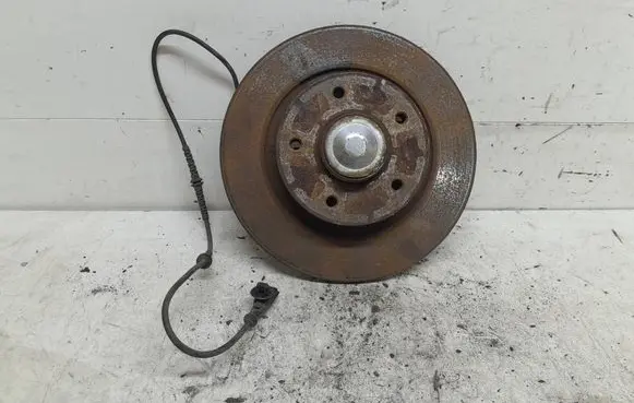 Renault Scenic III - Grand scenic III Rear wheel hub