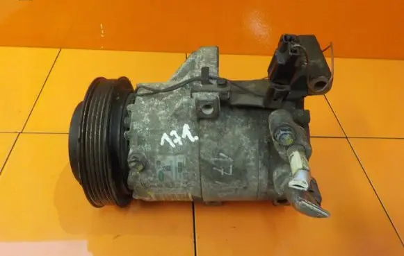 Hyundai i30 Air conditioning (A/C) compressor (pump) F500FG8CA08