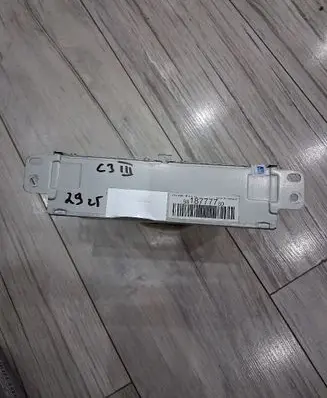 Citroen C3 Radio/CD/DVD/GPS head unit 9818777780