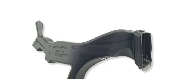 BMW i4 Cabin air duct channel 6805555 64226805555