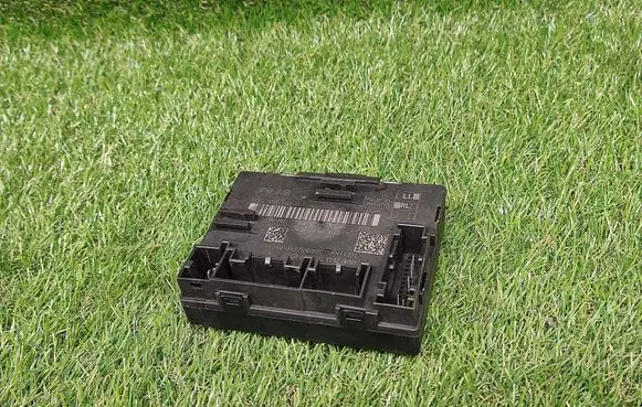 Audi A3 S3 8V Door control unit/module 5Q0959592D 5Q0959592B