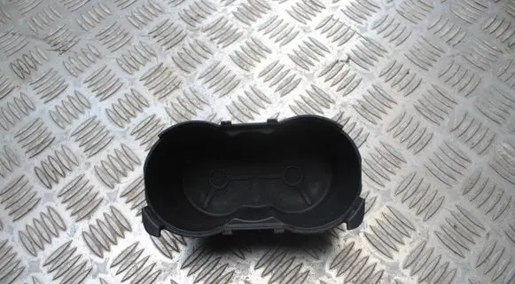 Ford S-MAX Cup holder front 
