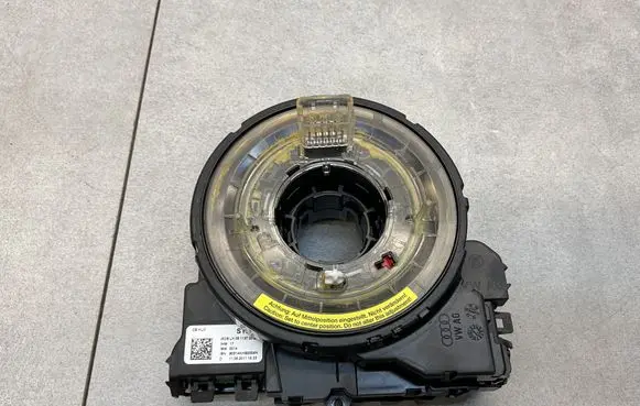 Audi Q5 SQ5 Airbag slip ring squib (SRS ring) 8K0953568F
