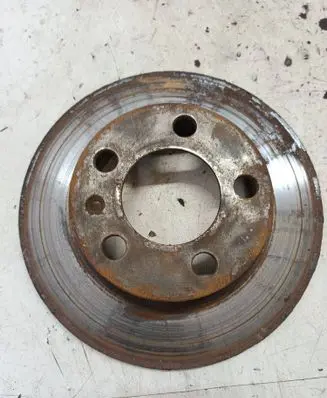 Volkswagen Golf IV Rear brake disc