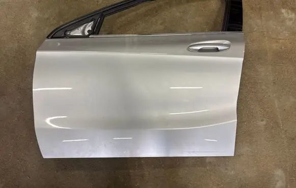 Mercedes-Benz A W176 Front door