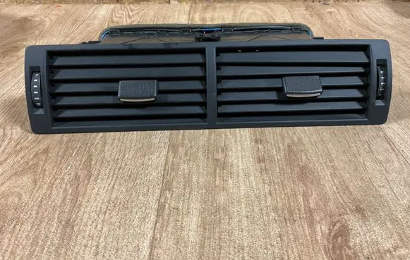 Audi A4 S4 B7 8E 8H Dash center air vent grill 8E0820951H 36113010 21157111