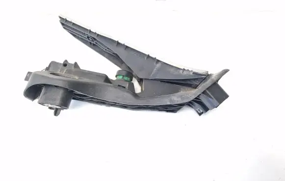 Volkswagen Passat Alltrack Accelerator throttle pedal 1K1723503AK