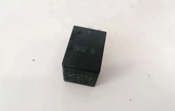 Audi A6 S6 C4 4A Other relay 431955531