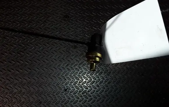 Coolant temperature sensor
