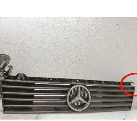 Mercedes-Benz 100 W631 Front bumper upper radiator grill 6317510218
