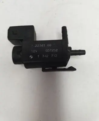 BMW 7 E65 E66 Turbo solenoid valve 72234100