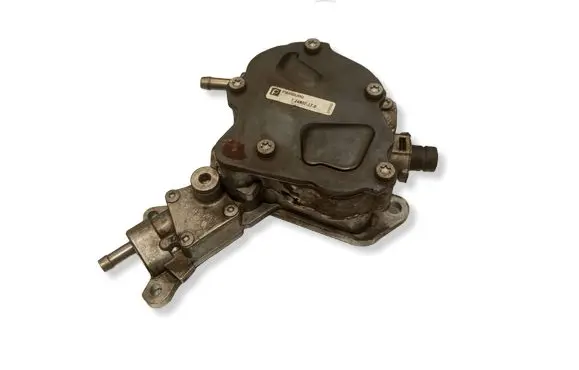 Volkswagen Golf SportWagen Vacuum pump 724807170