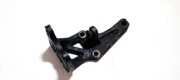 KIA Carnival Engine mounting bracket