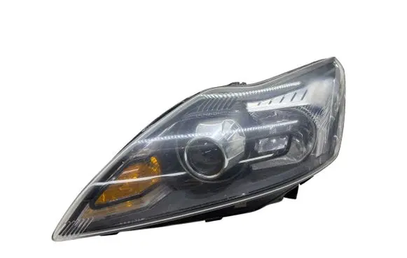 Ford Focus Headlight/headlamp 8M5113D155CD