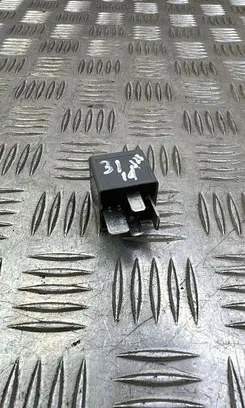 Land Rover Range Rover Sport L494 Other relay DH2214B192EA