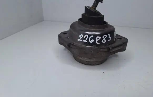 BMW X3 E83 Engine mount bracket 3400342