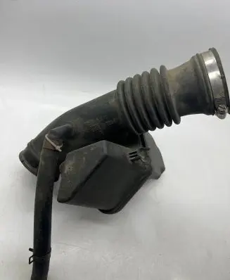 Nissan Altima Turbo air intake inlet pipe/hose 165768J010