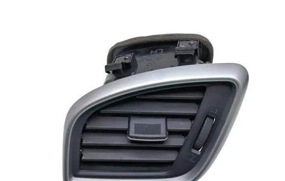 Nissan Murano Z52 Dashboard side air vent grill/cover trim 687615AA0A
