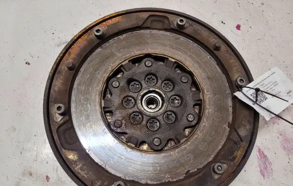 BMW 3 E90 E91 Dual mass flywheel 