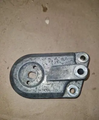 Chevrolet Epica Engine mounting bracket 96328595