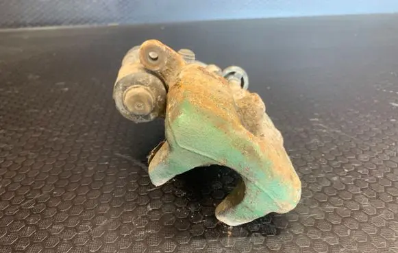 Audi A6 S6 C6 4F Rear brake caliper