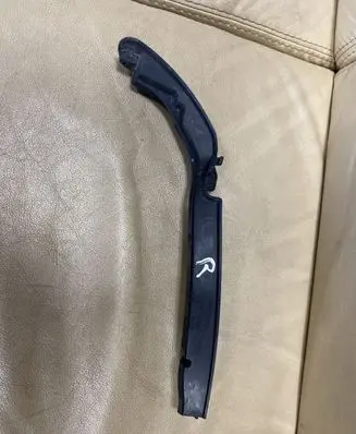 Volkswagen PASSAT B6 Front bumper mounting bracket 3C0807178