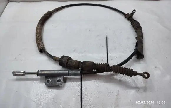 KIA Sorento Gear shift cable linkage 467003E921