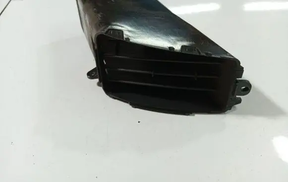 Subaru Legacy Dash center air vent grill 