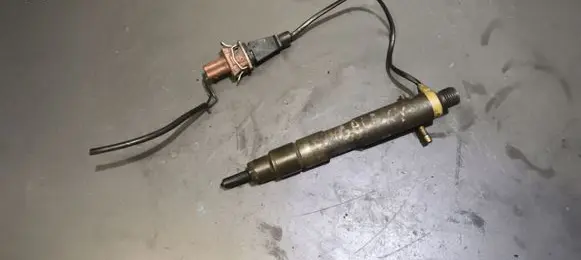 Ford Galaxy Fuel injector 028130201S 0432193745