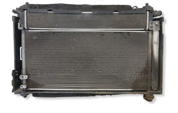 Toyota Auris E180 Radiator set 160400T540 164000T240 167110T090