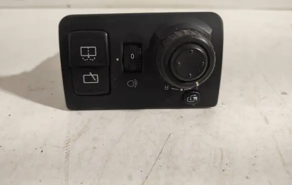 SsangYong Rexton Headlight level height control switch 58b31g56b