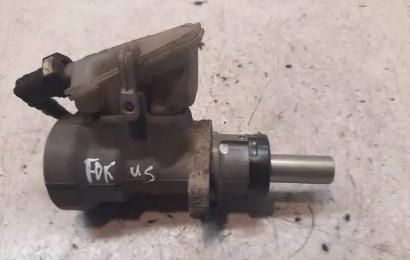 Ford Focus Master brake cylinder 21030399