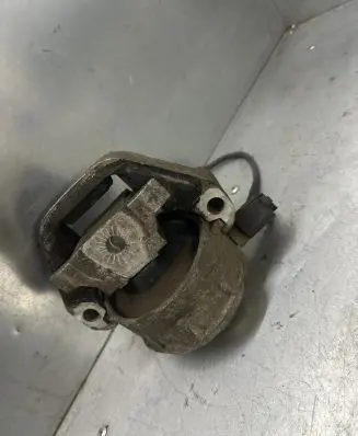 Audi A6 S6 C7 4G Engine mount bracket