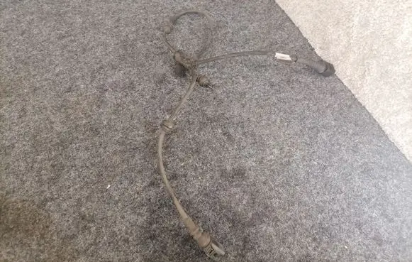 Porsche Cayenne (92A) Front ABS sensor wiring 7P0971279C