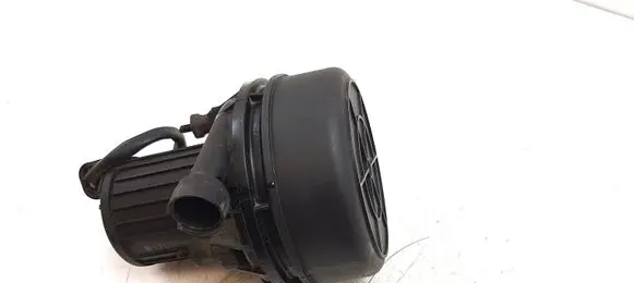 BMW X3 E83 Secondary air pump 72812920 7514953