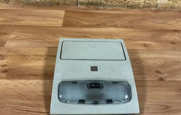 Ford Mondeo Mk III Front seat light 1S71F045B54A