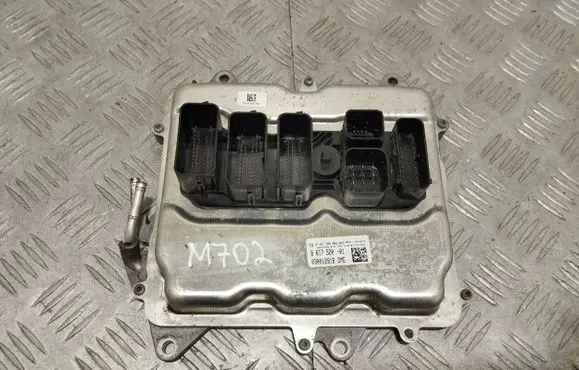 BMW 6 F06 Gran coupe Engine control unit/module 8617520