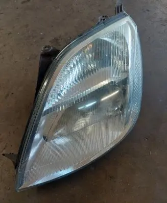 Ford Fiesta Headlight/headlamp 2S6X13W030BH 9817