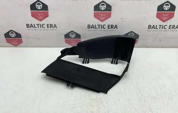 Audi A8 S8 D3 4E Air intake duct part 4E0129618M