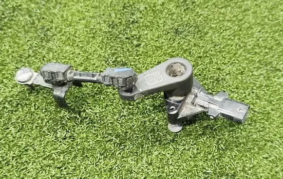 Peugeot 3008 II Headlight/headlamp level sensor 9822316680 2321B