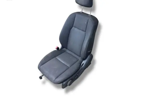 Mercedes-Benz C W204 Front driver seat 