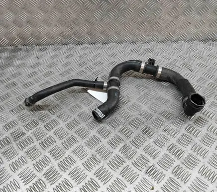 Mercedes-Benz CLA C118 X118 Engine coolant pipe/hose A1775011503