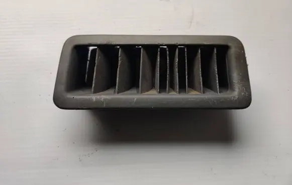 Volkswagen Transporter - Caravelle T4 Dash center air vent grill 701819071