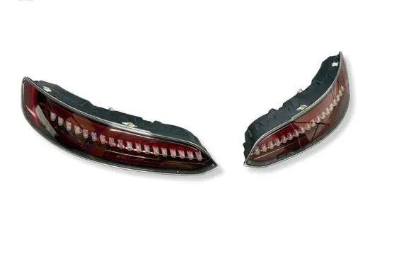 Mercedes-Benz AMG GT R190 C190 Rear/tail lights A1909064900 A1909061701 A1909065000
